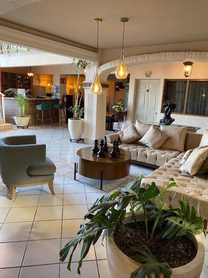 Hotel Gya Express Ακουασκαλιέντες Εξωτερικό φωτογραφία