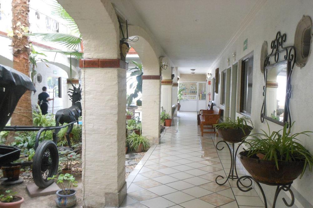 Hotel Gya Express Ακουασκαλιέντες Εξωτερικό φωτογραφία