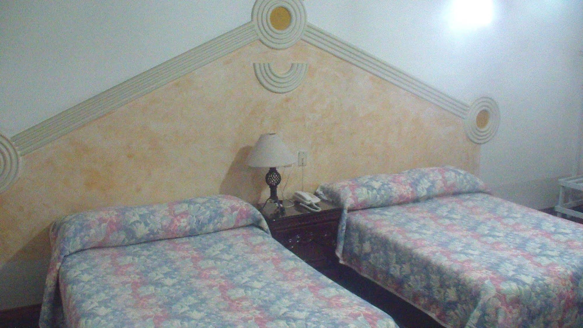 Hotel Gya Express Ακουασκαλιέντες Εξωτερικό φωτογραφία