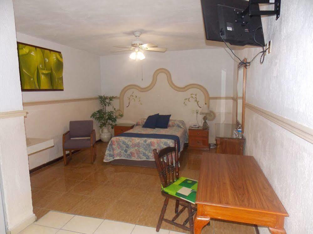 Hotel Gya Express Ακουασκαλιέντες Εξωτερικό φωτογραφία